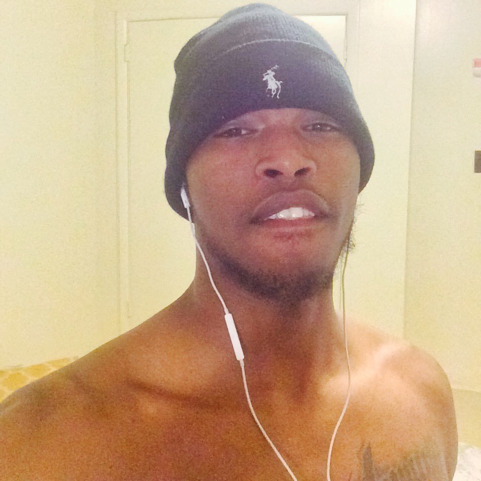 Stanley90406105's profile picture. I love my family, and I will not play bout them ✊🔫