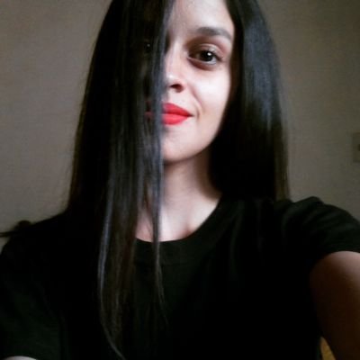 Flaca sin humor
~Sueño con pintar y luego pinto mis sueños~