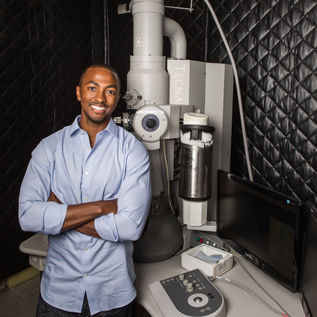 Assistant Professor of Biology @Stanford | Father | Structural Biologist ❄️🔬| Mentor | Advocate✊🏾| Eater and cooker of southern food 😋#BLACKandSTEM👨🏾‍🔬