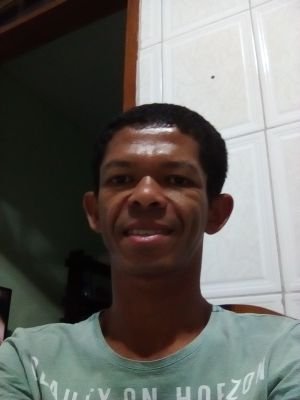 Antonio19110581's profile picture. autonomo e comerciante