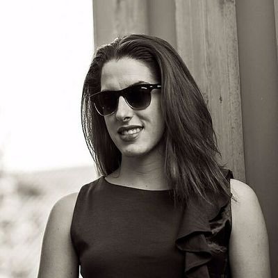 TaniaDeReboreda's profile picture. Estudiante de Administración & Finanzas. Enamorada de la vida & de ÉL. (JRA)