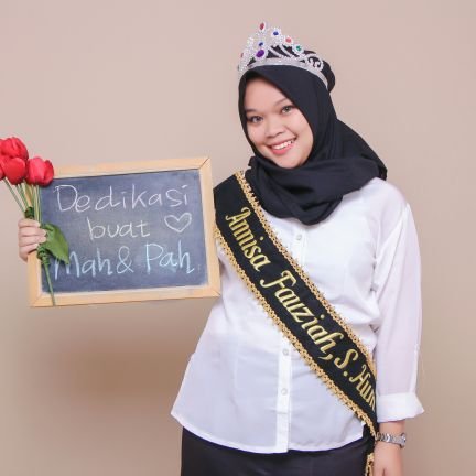 annisafauziahhh's profile picture. Selalu bersyukur karena nikmat Allah itu luas dan tak terbayangkan..