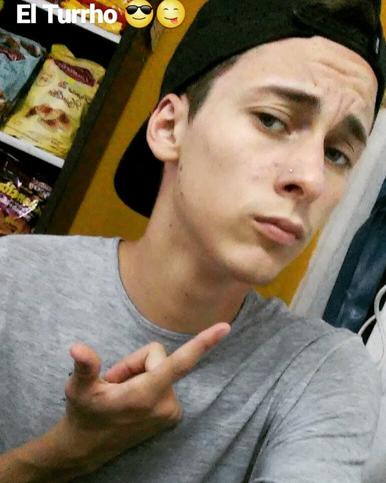 EliBiebs15's profile picture. Rubiesito Ojos Claros ;)