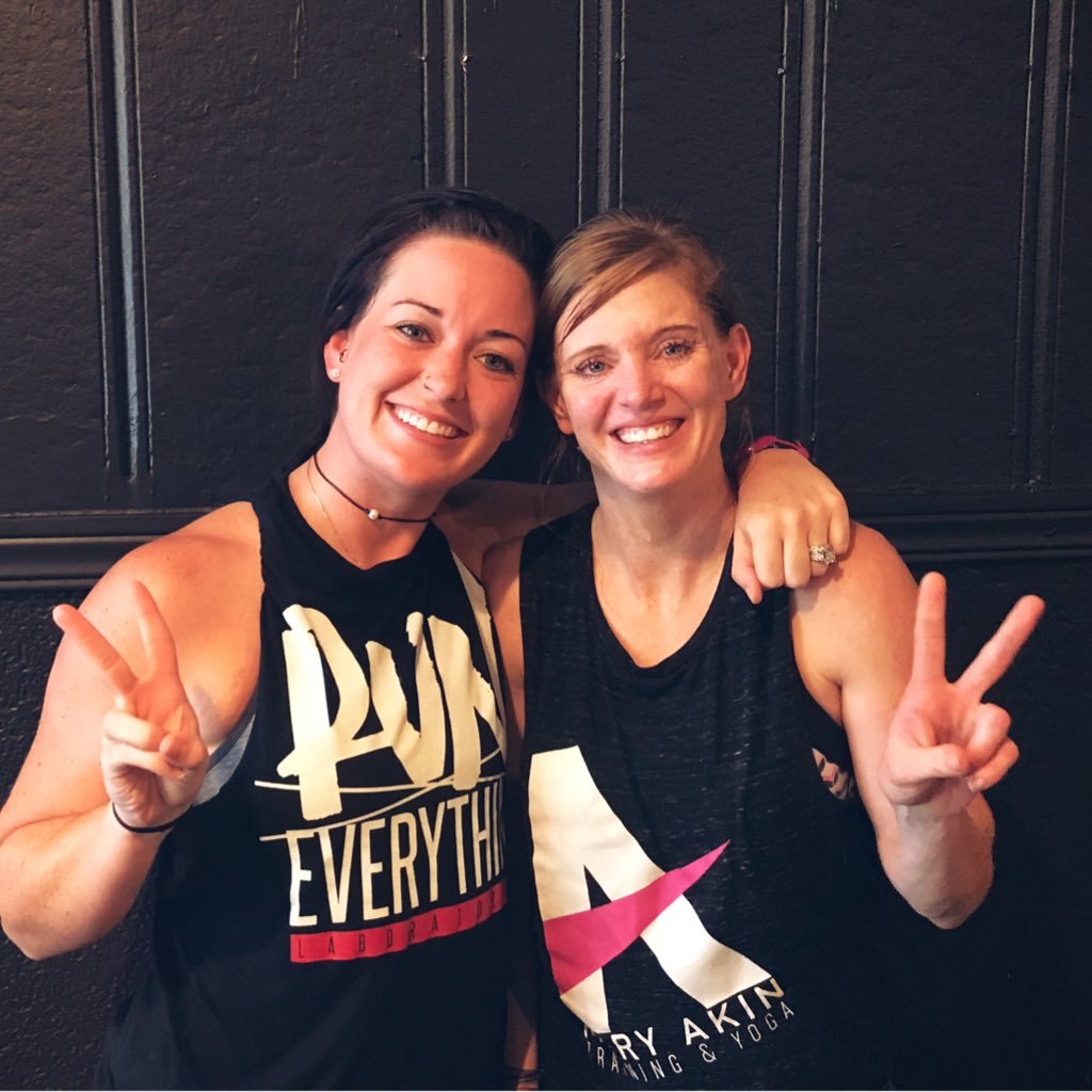 fithappens_'s profile picture. ➡️Pursue Relentlessly your adventure. whatever that may be. ⬅️Entrepreneurs 💵💎 Bloggers ⌨️💻 Fit Moms 🏋️‍♀️🏋️ Adventurers 🏔️🏝️⛺️ Lovers of Life ❤️