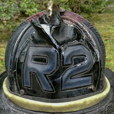 Retired R2, 34 year Boston Firefighter.  Tweeting Local, National Fire News & MY Opinions. For Wx tweets follow @R2_SNEWeather