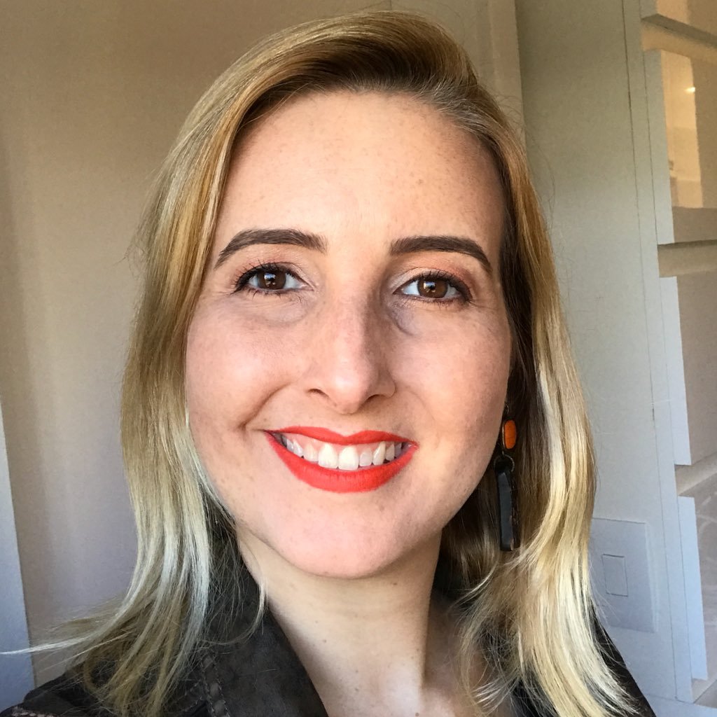 CEO & Founder New Use. UX Consultant. UX Researcher. Professor in Graduate Courses at PUC-Rio· MSc.