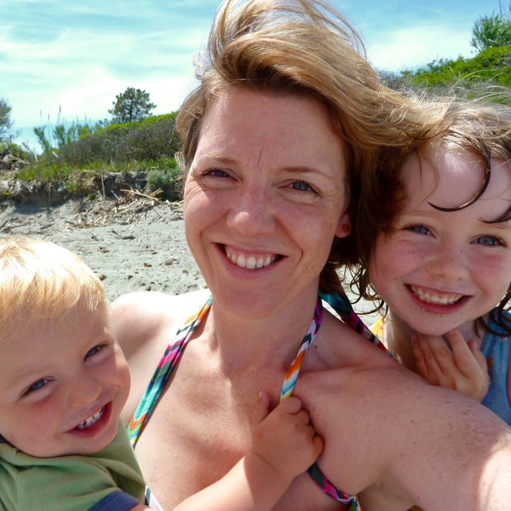 Mum of two gorgeous monkeys, part-time project manager, a little bit frazzled