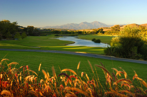 High-end golf without the high-end price. Right in your backyard.