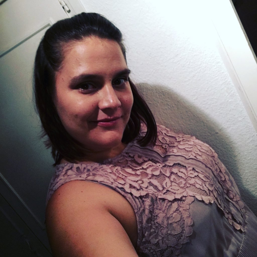 Carina_C_H's profile picture. 