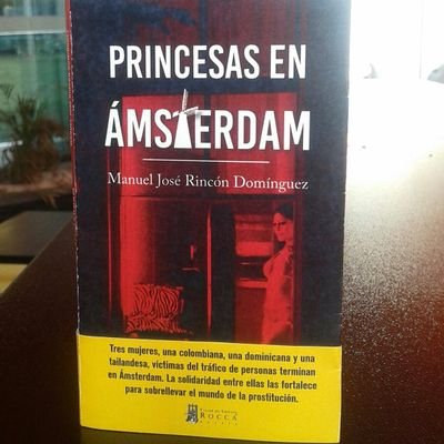 Autor de #PrincesasEnAmsterdam, Cuentos y pasiones del cielo y Una daga en Alexanderplatz. Ganador del Concurso Nacional de Cuento - Ciudad de Bogotá 2006