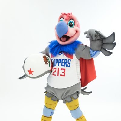 The official mascot of the LA Clippers! 🏀             For more fun photos and videos, follow me on IG @ChuckTheCondor
