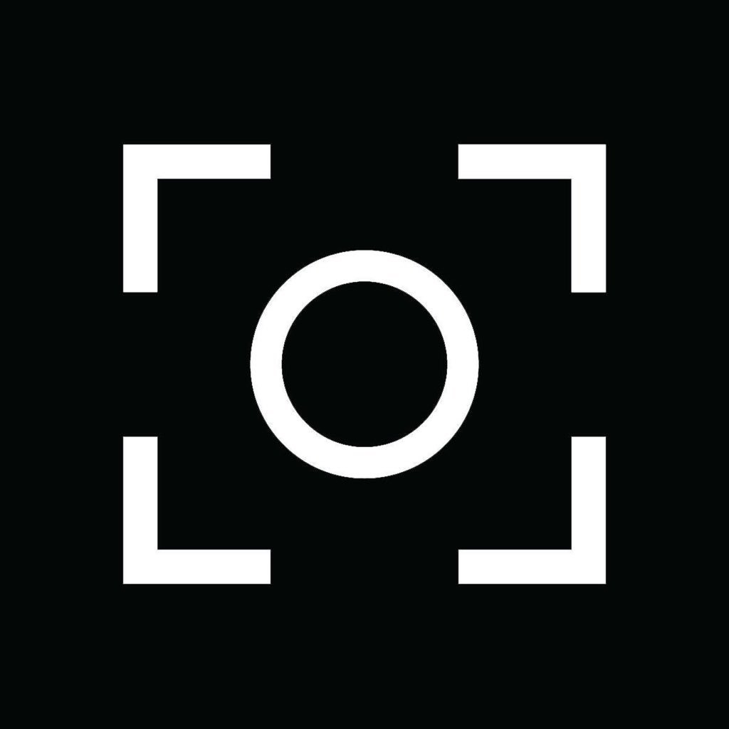 The ultimate photo experience for Brands, Events and Wedding.