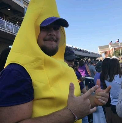 Banana Man official Twitter!!! Be sure to be on the lookout for Banana Man at UMHB football games. Make sure if ya take photos to tag @UMHB_BananaMan