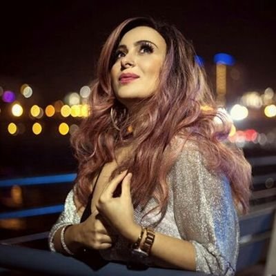 Proud To be Syrian and I love My Stars @farrahyousef @nassifZeytoun