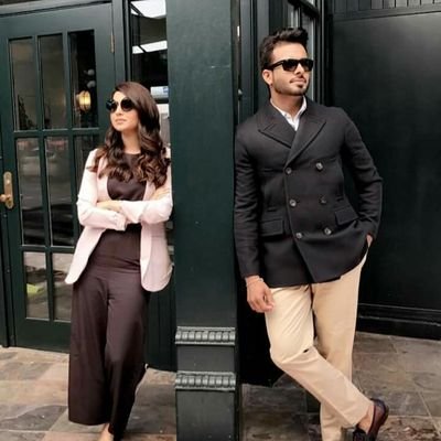 AngelRu94285787's profile picture. 