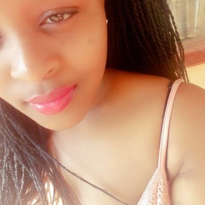 Professional cookery Graduate🌼
Surprise planner🌹
Self made baker🌼
Food lover🌻
Just being original in every way possible. A young lady that loves the kitchen