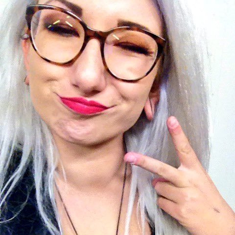 MenteBacata's profile picture. 