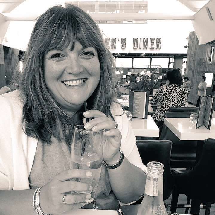 debbiewain's profile picture. 