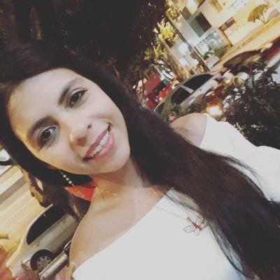 vanessa_mera's profile picture. Siempre feliz.