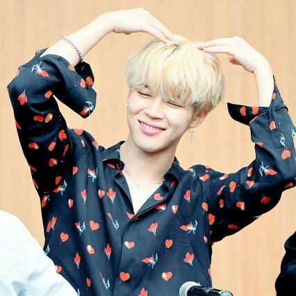 Ayelen55021550's profile picture. chic@ ordinaria le gusta👽
suga mi dios😼