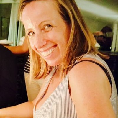 KarenEganLondon's profile picture. 