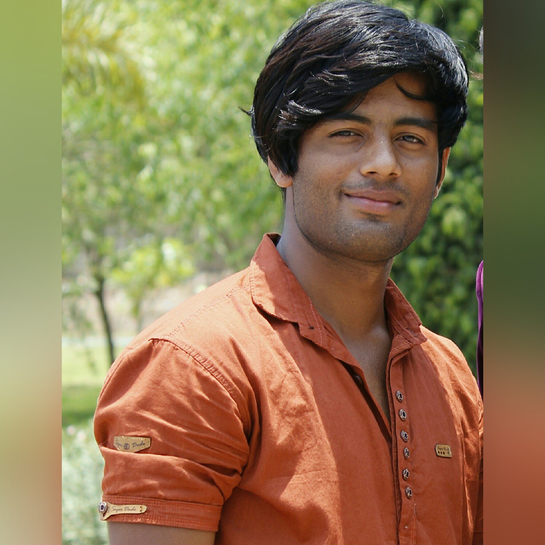 Ravijadhav2076's profile picture. 