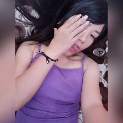 SimpLee GiirL || Virgo , 06 Sep 90 || ♥ReLationship : @jendryBL :-* || ReLagion : { KristenProtestan }♥JessusChrist iin My Saviior O:)