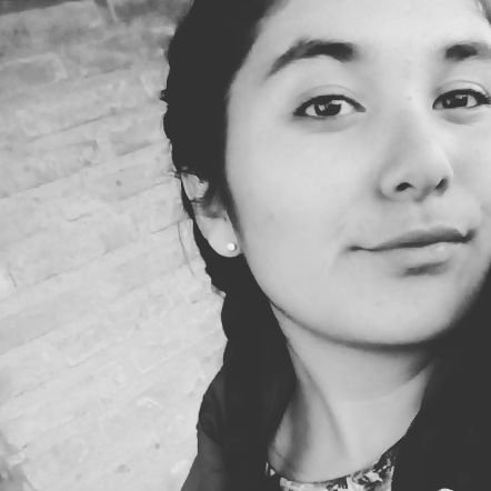 OrianaLeguizam3's profile picture. 