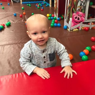 plonyw's profile picture. 