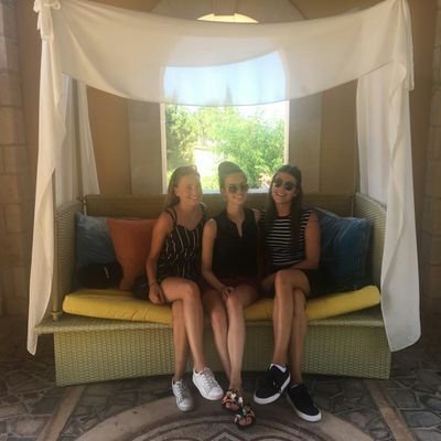 xsanne1997's profile picture. 