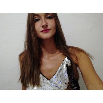AndreaaBR_'s profile picture. ''Happiness can be found, even in the darkest of times, if one only remembers to turn on the light''