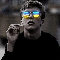 ebookthief's profile picture. I am immune to the bookstore sale.