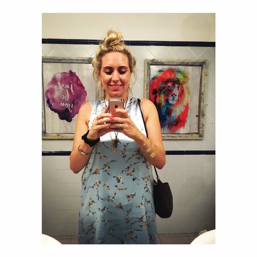 AmyLesleyBraid's profile picture. Margate//London//pubs//tea//fairy lights// craft beer//music// gin// pretty things// friends// family//