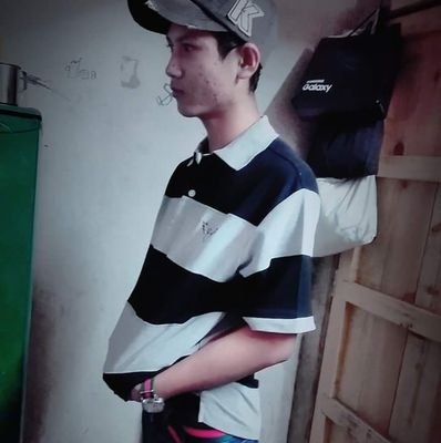ហាយ