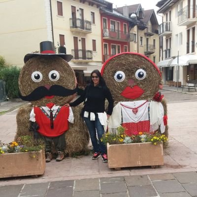 MichelaFerro8's profile picture. Informationen Neuigkeiten Zeitungen und Magazine Politik Kunst, Mode & Design Mode & Design Musik Fernsehen und Showbusiness Web-Persönlichkeiten