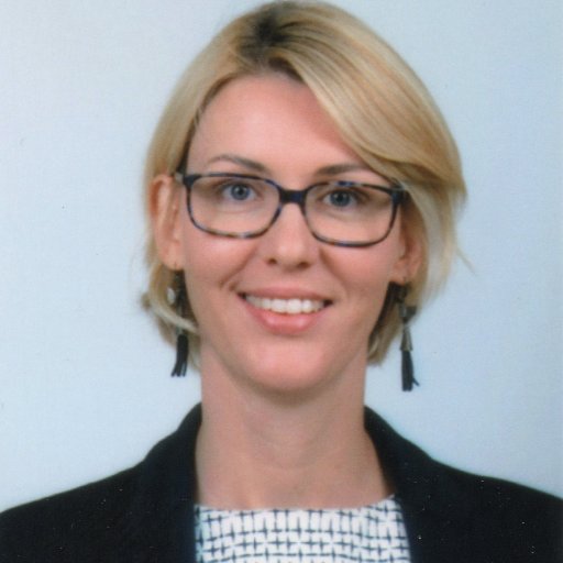 EmilieLeCornec's profile picture. Maman #3♥️ Perdir 💙 #LHIL #FivesCail 💚âme pédagogue, laïque & républicaine @compte perso