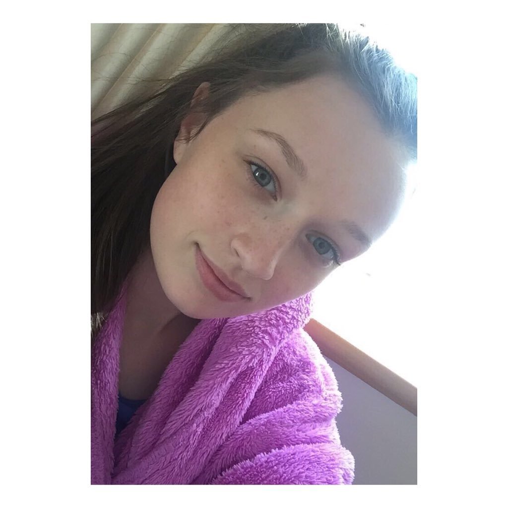 hollyeveransome's profile picture. 