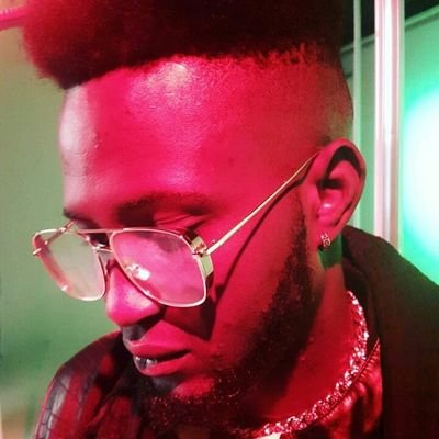 #NaijaNinja Artiste. Song writer. model for Booking suparranks@gmail.com or call +2348060487756 +2349091633808 : #TFB.
