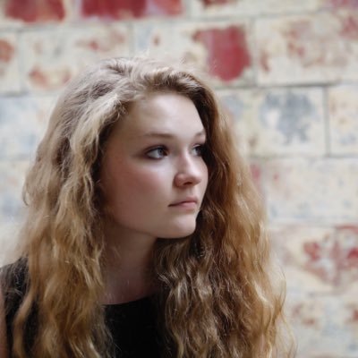 LyndsieRose_'s profile picture. •AHS SENIOR•