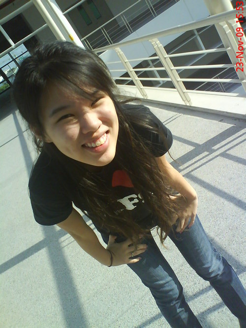 #Pluviophile .. juz SMILE*,, b/c u deserved to.. :):D^^