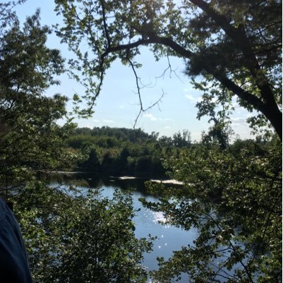 DaunetteR's profile picture. An autism and social justice advocate. Trying to live by Christ’s example.