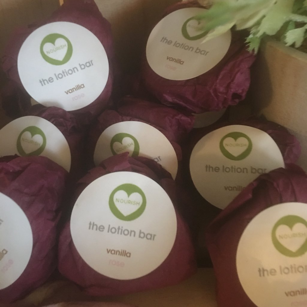 fresh & simple handcrafted luxuries. helping people live clean & happy through pure products that are kindly made, good for the earth, and good for you.