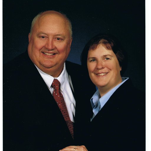 Civil Engineer, Union Member, Married, Progressive Democrat, #Solidarity
