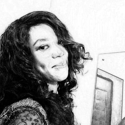 TitiRobert_'s profile picture. Design devotee.