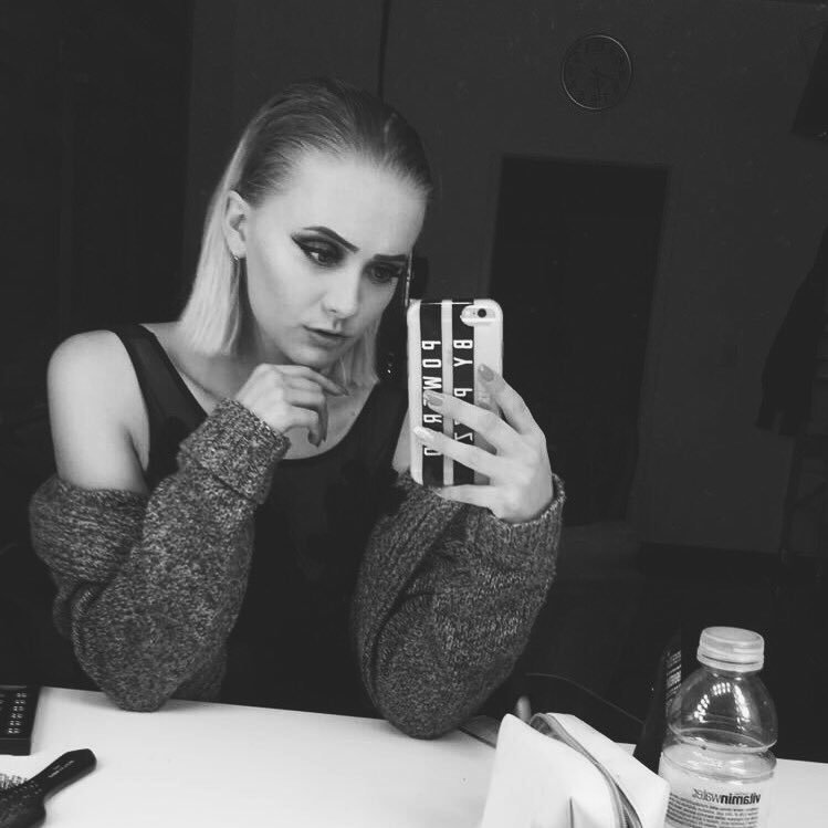 TaySowder's profile picture. | snapchat -taysowder |
| insta- taylor_sowder |