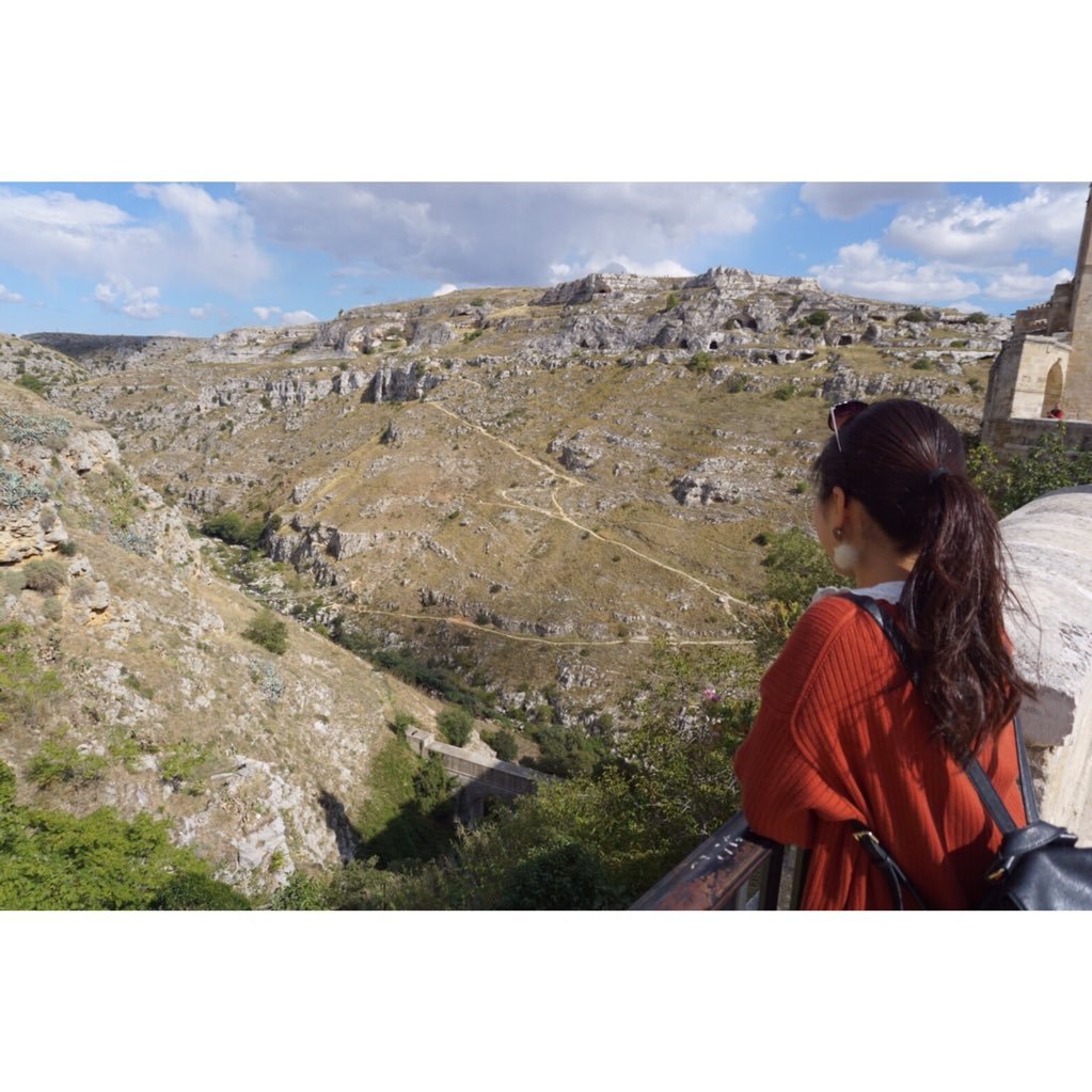 NReesa's profile picture. TIU/Wiilamette #ASP2015#UGG#SPINNERS