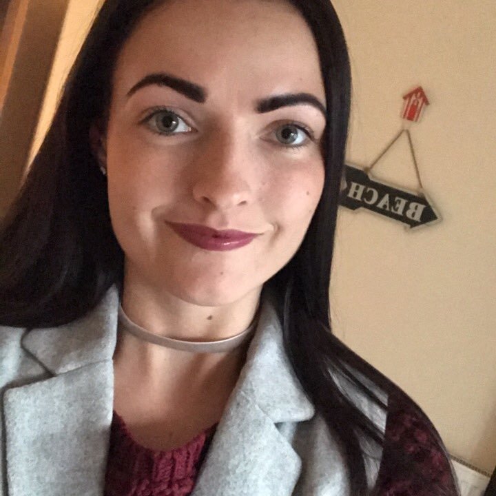 chloe_slack's profile picture. Live Laugh Love