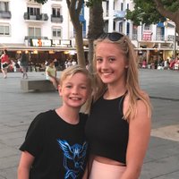 Esther Pauley (@estherpauley) 's Twitter Profile Photo Esther Pauley (@estherpauley) 's Twitter Profile Photo