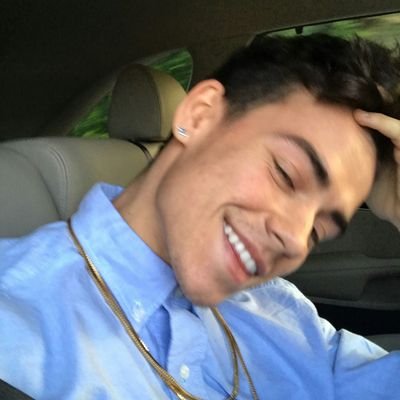 wes_rpg's profile picture. //Je ne suis plus sur ce compte.// venez sur @Beau_tifulhell