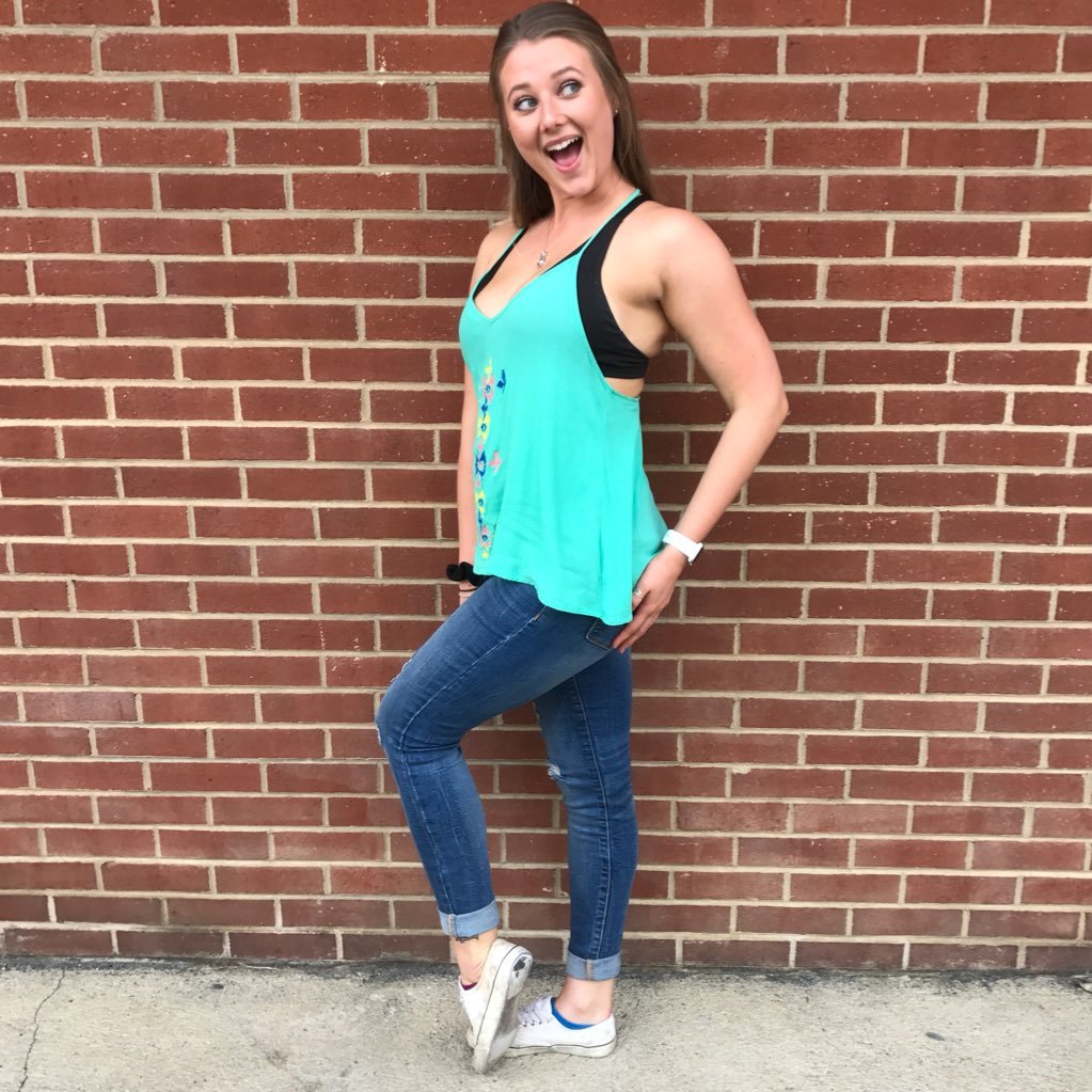 mackiekairys's profile picture. "Dwight, you ignorant slut" | UREC GX | JMU2018✨